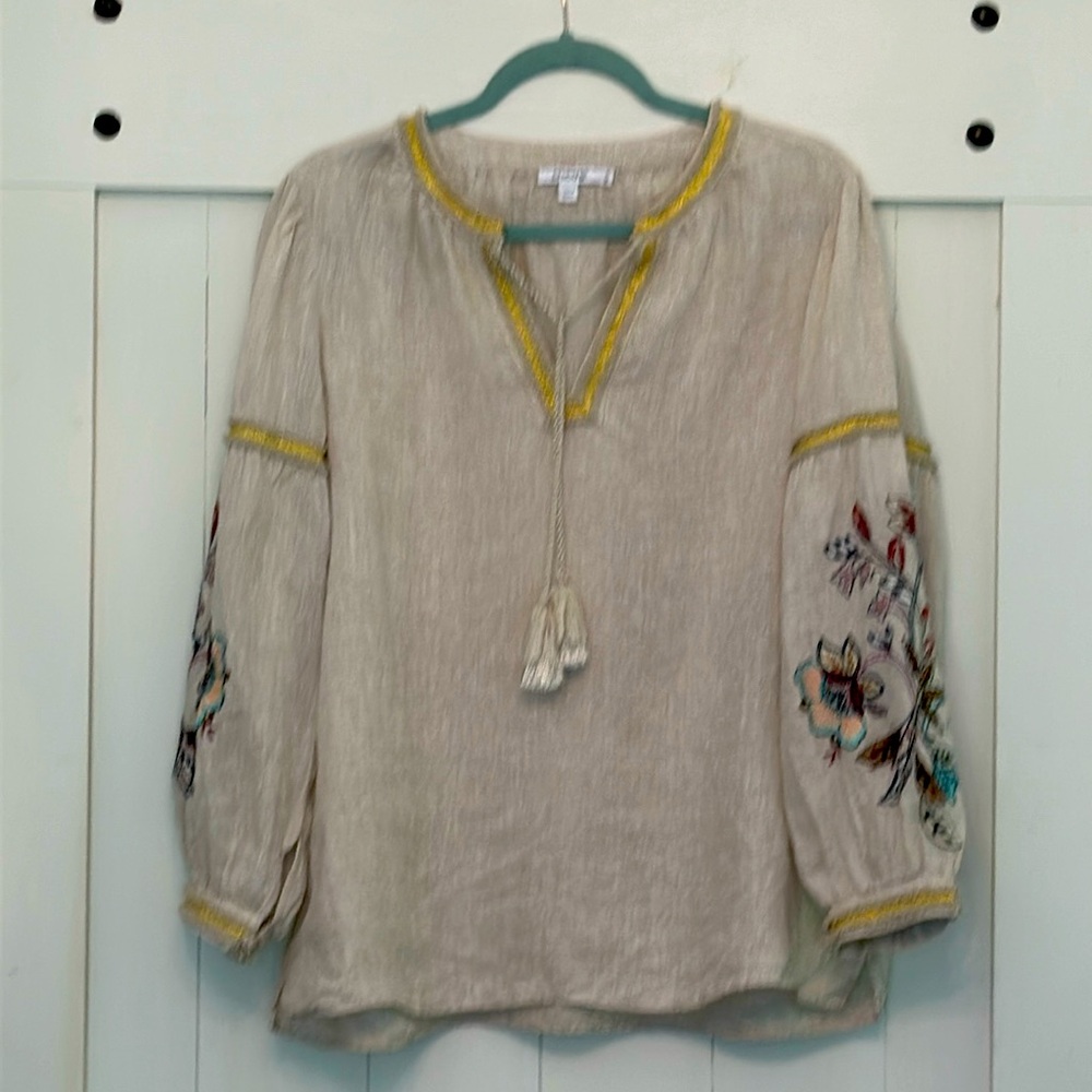 Chicos size 2 (12) beautiful embroidered linen tunic top